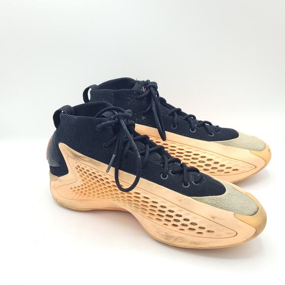 Adidas A.E. 1 With Love Basketball Shoes IF1859 Men\'s Size 8 main image 4